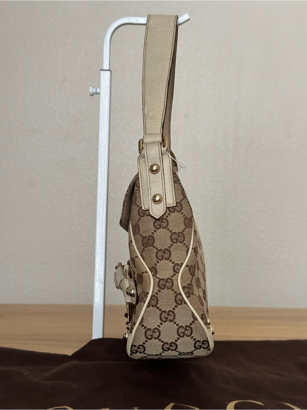 Gucci Horsebit Shoulder Bag with dustbag and COA - Picture 4 of 16